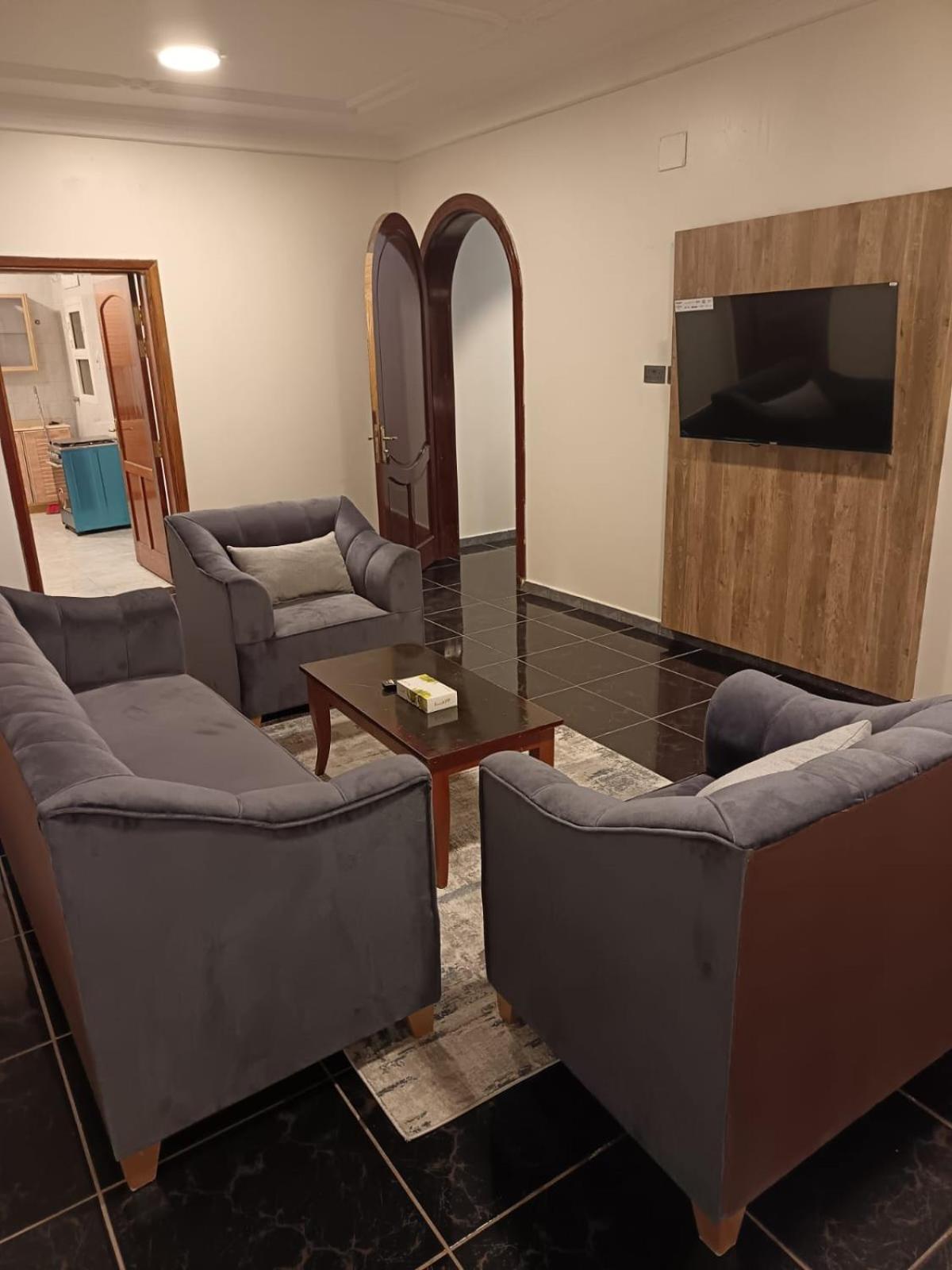 أجنحة جوار الحرم للشقق المفروشة Apartemen Medina